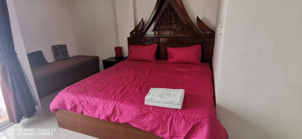 Sure Guesthouse Bãi biển Kamala Ngoại thất bức ảnh