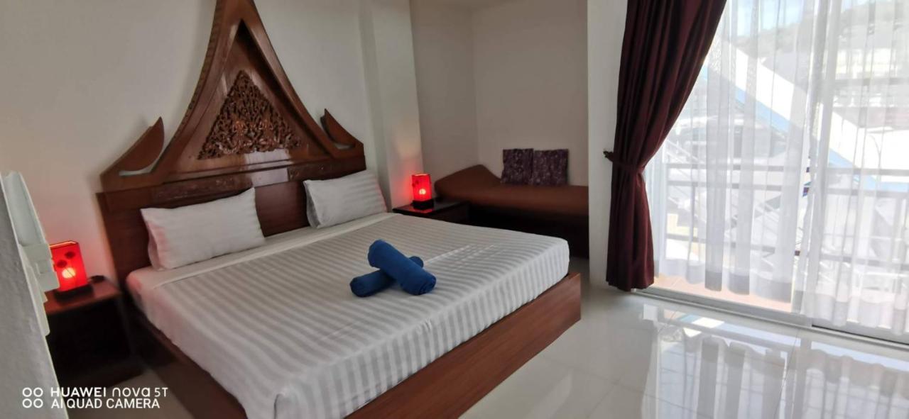 Sure Guesthouse Bãi biển Kamala Ngoại thất bức ảnh