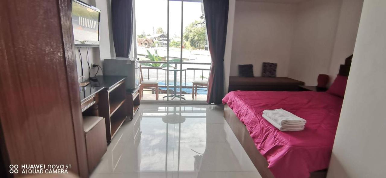 Sure Guesthouse Bãi biển Kamala Ngoại thất bức ảnh