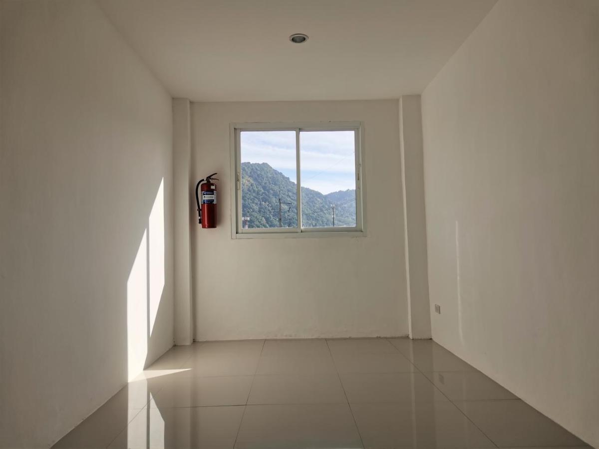 Sure Guesthouse Bãi biển Kamala Ngoại thất bức ảnh